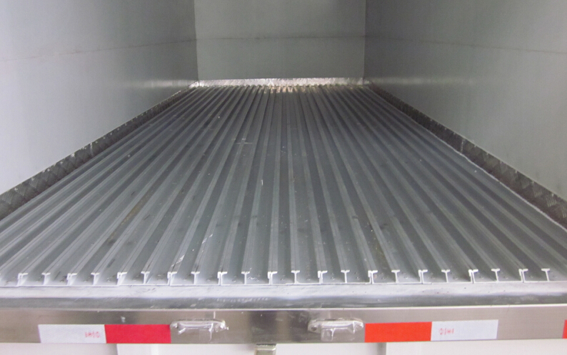<a href=http://www.hqcaifu.cn/lcc/ target=_blank class=infotextkey>冷藏車</a>通風槽,冷藏車地板通風槽圖片