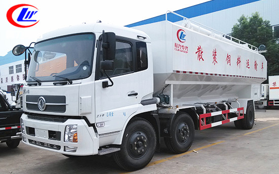 30立方東風(fēng)天錦小三軸<a href=http://www.hqcaifu.cn/siliaoche/ target=_blank class=infotextkey>飼料車</a>